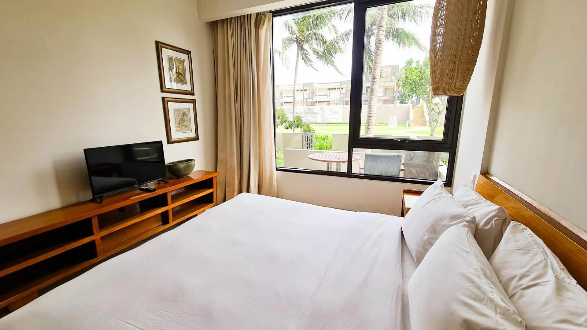 Apartment Resort Apartment, 1 Minutes Walk From The Beach! Da Nang